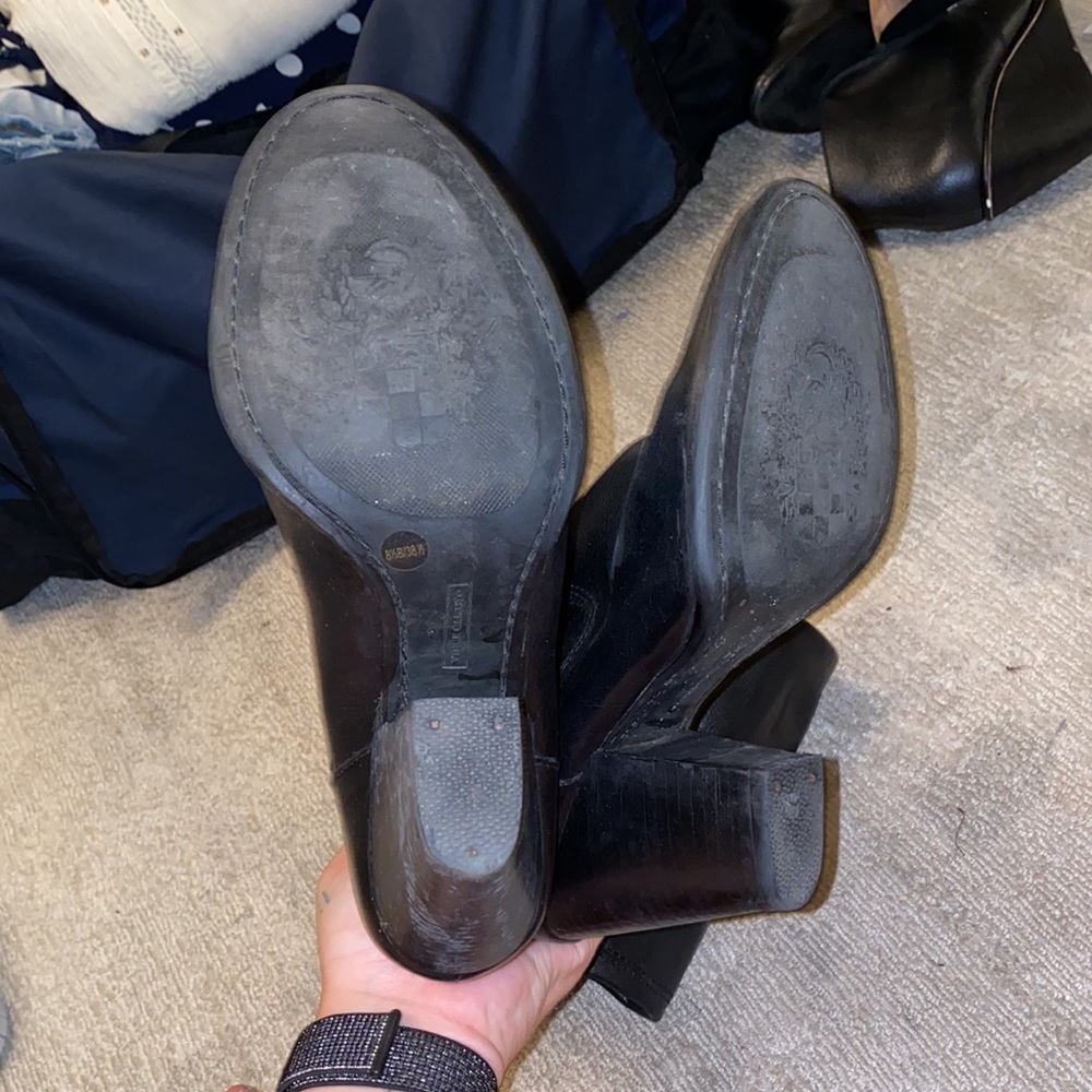 Vince Camuto tall boots - Picture 4 of 4
